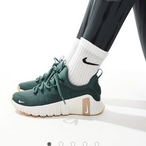 Nike Free Metcon 6 Training Sneakers
